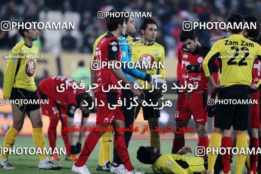 967868, Tehran, [*parameter:4*], لیگ برتر فوتبال ایران، Persian Gulf Cup، Week 25، Second Leg، Persepolis 2 v 3 Fajr-e Sepasi Shiraz on 2012/02/07 at Azadi Stadium