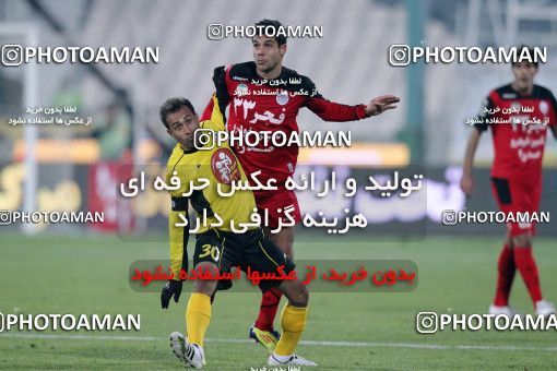 967864, Tehran, [*parameter:4*], لیگ برتر فوتبال ایران، Persian Gulf Cup، Week 25، Second Leg، Persepolis 2 v 3 Fajr-e Sepasi Shiraz on 2012/02/07 at Azadi Stadium
