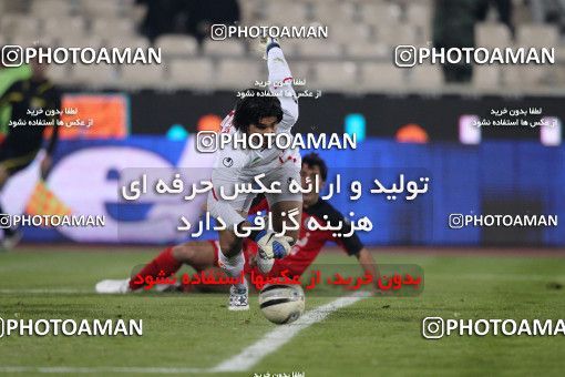 967960, Tehran, [*parameter:4*], لیگ برتر فوتبال ایران، Persian Gulf Cup، Week 25، Second Leg، Persepolis 2 v 3 Fajr-e Sepasi Shiraz on 2012/02/07 at Azadi Stadium