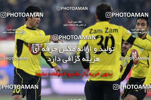 967863, Tehran, [*parameter:4*], لیگ برتر فوتبال ایران، Persian Gulf Cup، Week 25، Second Leg، Persepolis 2 v 3 Fajr-e Sepasi Shiraz on 2012/02/07 at Azadi Stadium