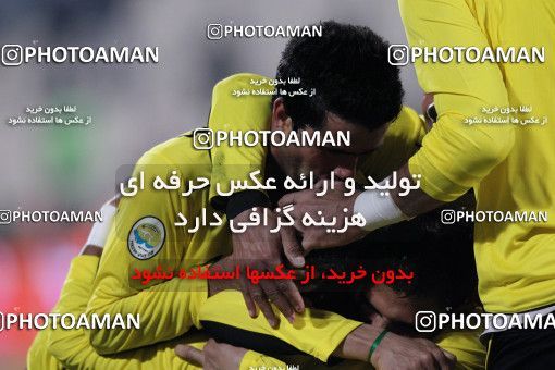 967963, Tehran, [*parameter:4*], لیگ برتر فوتبال ایران، Persian Gulf Cup، Week 25، Second Leg، Persepolis 2 v 3 Fajr-e Sepasi Shiraz on 2012/02/07 at Azadi Stadium
