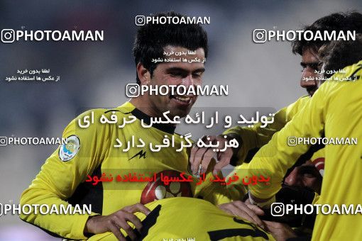 967831, Tehran, [*parameter:4*], لیگ برتر فوتبال ایران، Persian Gulf Cup، Week 25، Second Leg، Persepolis 2 v 3 Fajr-e Sepasi Shiraz on 2012/02/07 at Azadi Stadium