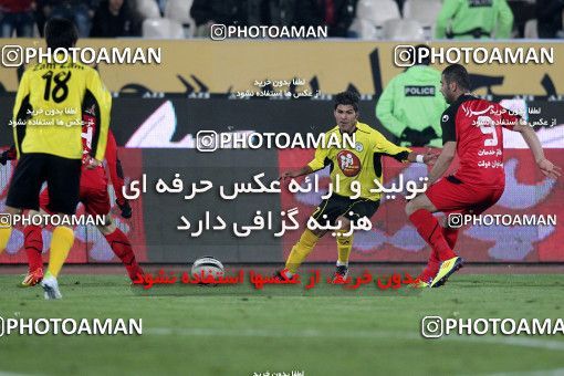967826, Tehran, [*parameter:4*], لیگ برتر فوتبال ایران، Persian Gulf Cup، Week 25، Second Leg، Persepolis 2 v 3 Fajr-e Sepasi Shiraz on 2012/02/07 at Azadi Stadium