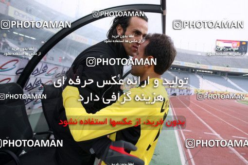 968054, Tehran, [*parameter:4*], لیگ برتر فوتبال ایران، Persian Gulf Cup، Week 25، Second Leg، Persepolis 2 v 3 Fajr-e Sepasi Shiraz on 2012/02/07 at Azadi Stadium
