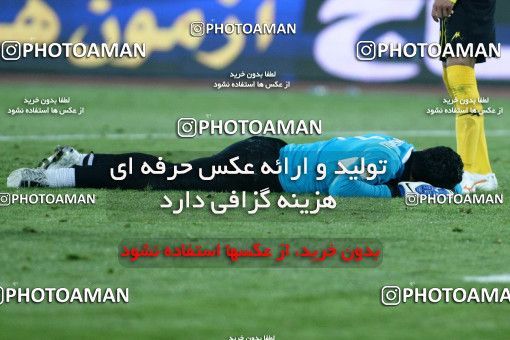 968141, Tehran, [*parameter:4*], لیگ برتر فوتبال ایران، Persian Gulf Cup، Week 25، Second Leg، Persepolis 2 v 3 Fajr-e Sepasi Shiraz on 2012/02/07 at Azadi Stadium
