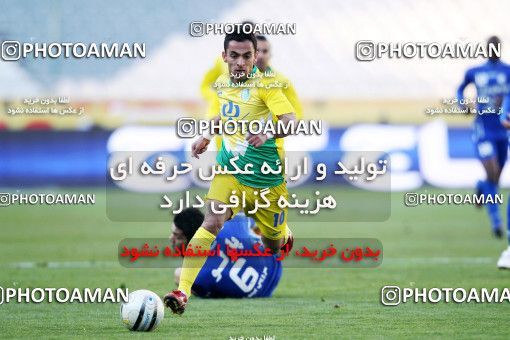 969107, Tehran, [*parameter:4*], لیگ برتر فوتبال ایران، Persian Gulf Cup، Week 27، Second Leg، Rah Ahan 2 v 2 Esteghlal on 2012/03/10 at Azadi Stadium