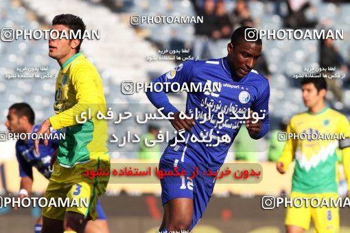 969008, Tehran, [*parameter:4*], لیگ برتر فوتبال ایران، Persian Gulf Cup، Week 27، Second Leg، Rah Ahan 2 v 2 Esteghlal on 2012/03/10 at Azadi Stadium