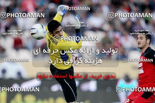 971616, لیگ برتر فوتبال ایران، Persian Gulf Cup، Week 29، Second Leg، 2012/04/08، Tehran، Azadi Stadium، Persepolis 1 - 2 Damash Gilan