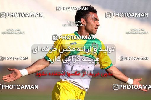 977111, Tehran, [*parameter:4*], لیگ برتر فوتبال ایران، Persian Gulf Cup، Week 33، Second Leg، Persepolis 3 v 4 Rah Ahan on 2012/05/06 at Azadi Stadium