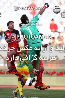 977185, Tehran, [*parameter:4*], لیگ برتر فوتبال ایران، Persian Gulf Cup، Week 33، Second Leg، Persepolis 3 v 4 Rah Ahan on 2012/05/06 at Azadi Stadium