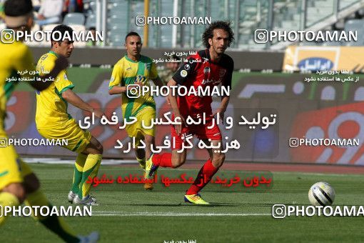976744, Tehran, [*parameter:4*], لیگ برتر فوتبال ایران، Persian Gulf Cup، Week 33، Second Leg، Persepolis 3 v 4 Rah Ahan on 2012/05/06 at Azadi Stadium