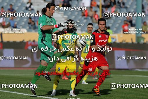 976792, Tehran, [*parameter:4*], لیگ برتر فوتبال ایران، Persian Gulf Cup، Week 33، Second Leg، Persepolis 3 v 4 Rah Ahan on 2012/05/06 at Azadi Stadium