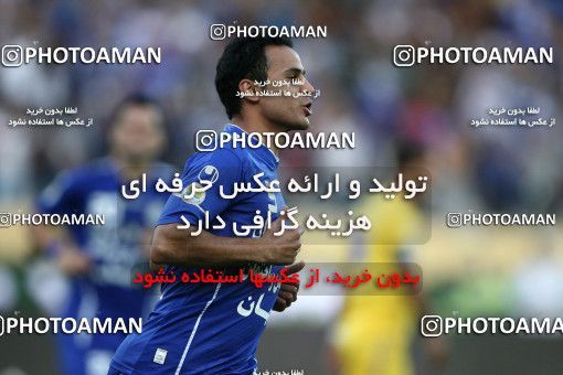 977286, Tehran, [*parameter:4*], لیگ برتر فوتبال ایران، Persian Gulf Cup، Week 34، Second Leg، Esteghlal 3 v 0 Naft Tehran on 2012/05/11 at Azadi Stadium