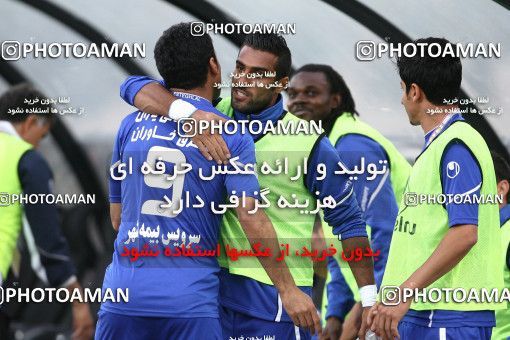 977269, Tehran, [*parameter:4*], لیگ برتر فوتبال ایران، Persian Gulf Cup، Week 34، Second Leg، Esteghlal 3 v 0 Naft Tehran on 2012/05/11 at Azadi Stadium