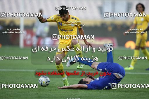 977226, Tehran, [*parameter:4*], لیگ برتر فوتبال ایران، Persian Gulf Cup، Week 34، Second Leg، Esteghlal 3 v 0 Naft Tehran on 2012/05/11 at Azadi Stadium