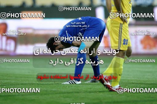 977246, Tehran, [*parameter:4*], لیگ برتر فوتبال ایران، Persian Gulf Cup، Week 34، Second Leg، Esteghlal 3 v 0 Naft Tehran on 2012/05/11 at Azadi Stadium