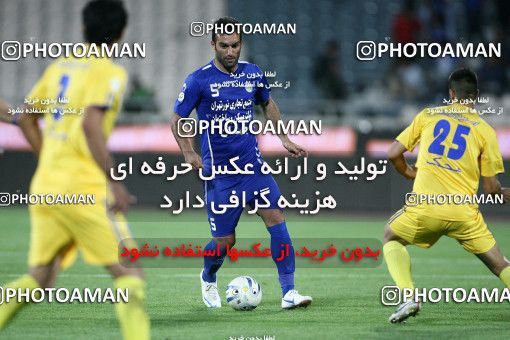 977237, Tehran, [*parameter:4*], لیگ برتر فوتبال ایران، Persian Gulf Cup، Week 34، Second Leg، Esteghlal 3 v 0 Naft Tehran on 2012/05/11 at Azadi Stadium