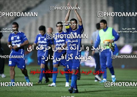 977229, Tehran, [*parameter:4*], لیگ برتر فوتبال ایران، Persian Gulf Cup، Week 34، Second Leg، Esteghlal 3 v 0 Naft Tehran on 2012/05/11 at Azadi Stadium