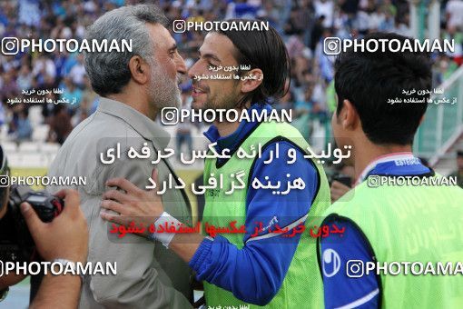 977439, Tehran, [*parameter:4*], لیگ برتر فوتبال ایران، Persian Gulf Cup، Week 34، Second Leg، Esteghlal 3 v 0 Naft Tehran on 2012/05/11 at Azadi Stadium