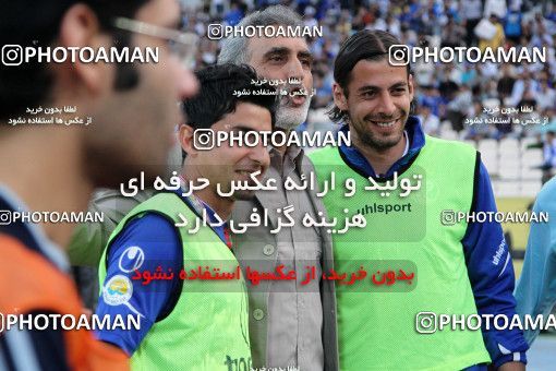 977364, Tehran, [*parameter:4*], لیگ برتر فوتبال ایران، Persian Gulf Cup، Week 34، Second Leg، Esteghlal 3 v 0 Naft Tehran on 2012/05/11 at Azadi Stadium