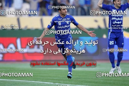 977551, Tehran, [*parameter:4*], لیگ برتر فوتبال ایران، Persian Gulf Cup، Week 34، Second Leg، Esteghlal 3 v 0 Naft Tehran on 2012/05/11 at Azadi Stadium