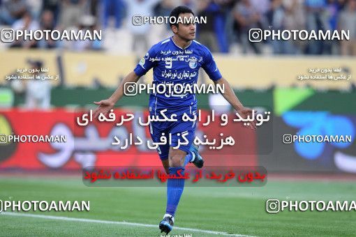 977407, Tehran, [*parameter:4*], لیگ برتر فوتبال ایران، Persian Gulf Cup، Week 34، Second Leg، Esteghlal 3 v 0 Naft Tehran on 2012/05/11 at Azadi Stadium