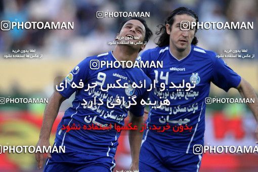 977523, Tehran, [*parameter:4*], لیگ برتر فوتبال ایران، Persian Gulf Cup، Week 34، Second Leg، Esteghlal 3 v 0 Naft Tehran on 2012/05/11 at Azadi Stadium