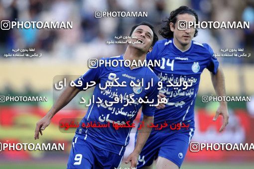 977334, Tehran, [*parameter:4*], لیگ برتر فوتبال ایران، Persian Gulf Cup، Week 34، Second Leg، Esteghlal 3 v 0 Naft Tehran on 2012/05/11 at Azadi Stadium