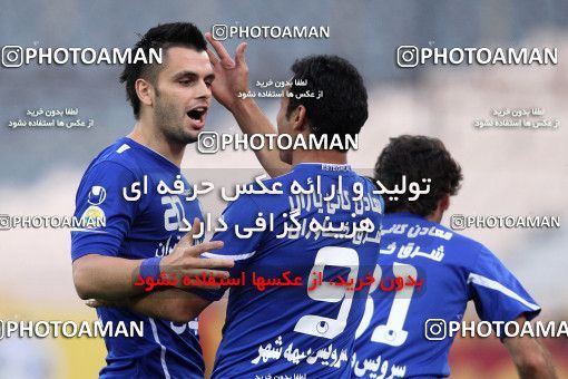 977469, Tehran, [*parameter:4*], لیگ برتر فوتبال ایران، Persian Gulf Cup، Week 34، Second Leg، Esteghlal 3 v 0 Naft Tehran on 2012/05/11 at Azadi Stadium