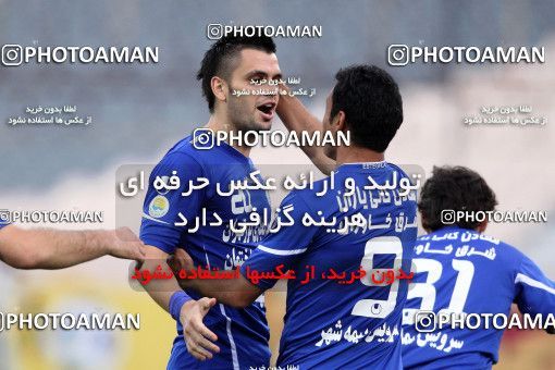 977532, Tehran, [*parameter:4*], لیگ برتر فوتبال ایران، Persian Gulf Cup، Week 34، Second Leg، Esteghlal 3 v 0 Naft Tehran on 2012/05/11 at Azadi Stadium