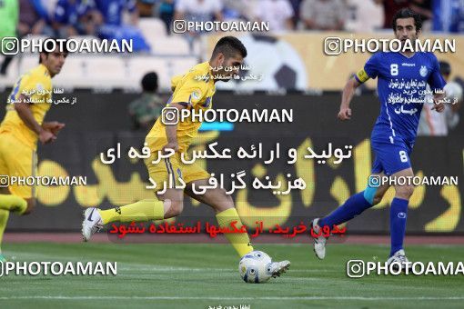 977338, Tehran, [*parameter:4*], لیگ برتر فوتبال ایران، Persian Gulf Cup، Week 34، Second Leg، Esteghlal 3 v 0 Naft Tehran on 2012/05/11 at Azadi Stadium