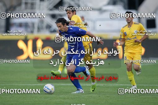977525, Tehran, [*parameter:4*], لیگ برتر فوتبال ایران، Persian Gulf Cup، Week 34، Second Leg، Esteghlal 3 v 0 Naft Tehran on 2012/05/11 at Azadi Stadium