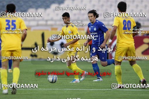 977330, Tehran, [*parameter:4*], لیگ برتر فوتبال ایران، Persian Gulf Cup، Week 34، Second Leg، Esteghlal 3 v 0 Naft Tehran on 2012/05/11 at Azadi Stadium