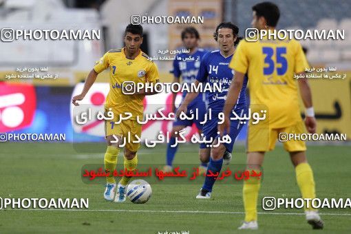 977454, Tehran, [*parameter:4*], لیگ برتر فوتبال ایران، Persian Gulf Cup، Week 34، Second Leg، Esteghlal 3 v 0 Naft Tehran on 2012/05/11 at Azadi Stadium