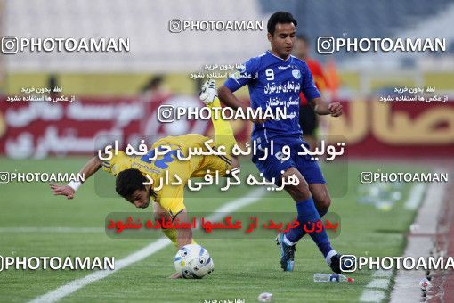 977519, Tehran, [*parameter:4*], لیگ برتر فوتبال ایران، Persian Gulf Cup، Week 34، Second Leg، Esteghlal 3 v 0 Naft Tehran on 2012/05/11 at Azadi Stadium