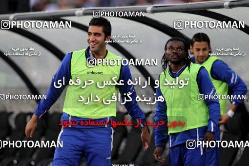977468, Tehran, [*parameter:4*], لیگ برتر فوتبال ایران، Persian Gulf Cup، Week 34، Second Leg، Esteghlal 3 v 0 Naft Tehran on 2012/05/11 at Azadi Stadium