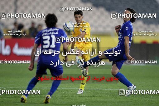 977494, Tehran, [*parameter:4*], لیگ برتر فوتبال ایران، Persian Gulf Cup، Week 34، Second Leg، Esteghlal 3 v 0 Naft Tehran on 2012/05/11 at Azadi Stadium