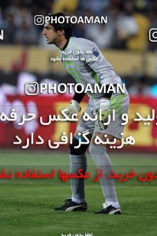 977420, Tehran, [*parameter:4*], لیگ برتر فوتبال ایران، Persian Gulf Cup، Week 34، Second Leg، Esteghlal 3 v 0 Naft Tehran on 2012/05/11 at Azadi Stadium
