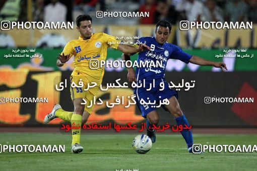 977386, Tehran, [*parameter:4*], لیگ برتر فوتبال ایران، Persian Gulf Cup، Week 34، Second Leg، Esteghlal 3 v 0 Naft Tehran on 2012/05/11 at Azadi Stadium