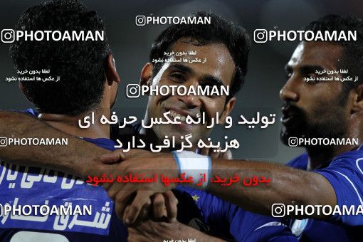 977389, Tehran, [*parameter:4*], لیگ برتر فوتبال ایران، Persian Gulf Cup، Week 34، Second Leg، Esteghlal 3 v 0 Naft Tehran on 2012/05/11 at Azadi Stadium