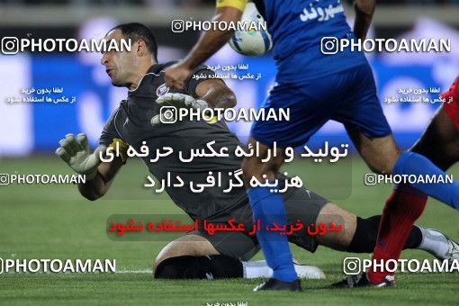 985288, Tehran, [*parameter:4*], لیگ برتر فوتبال ایران، Persian Gulf Cup، Week 2، First Leg، Esteghlal 1 v 0 Damash Gilan on 2011/08/08 at Azadi Stadium