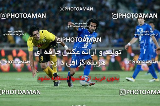 986580, Tehran, [*parameter:4*], لیگ برتر فوتبال ایران، Persian Gulf Cup، Week 4، First Leg، Esteghlal 2 v 0 Fajr-e Sepasi Shiraz on 2011/08/17 at Azadi Stadium