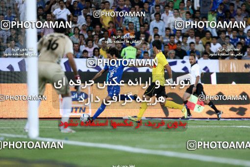 986587, Tehran, [*parameter:4*], لیگ برتر فوتبال ایران، Persian Gulf Cup، Week 4، First Leg، Esteghlal 2 v 0 Fajr-e Sepasi Shiraz on 2011/08/17 at Azadi Stadium