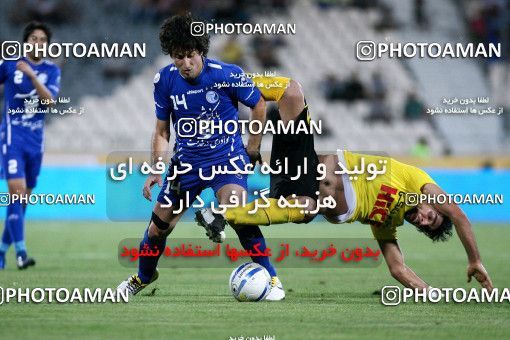 986586, Tehran, [*parameter:4*], لیگ برتر فوتبال ایران، Persian Gulf Cup، Week 4، First Leg، Esteghlal 2 v 0 Fajr-e Sepasi Shiraz on 2011/08/17 at Azadi Stadium