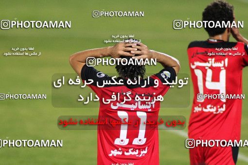 988027, Isfahan,Fooladshahr, [*parameter:4*], لیگ برتر فوتبال ایران، Persian Gulf Cup، Week 6، First Leg، Zob Ahan Esfahan 2 v 2 Persepolis on 2011/09/08 at Foolad Shahr Stadium