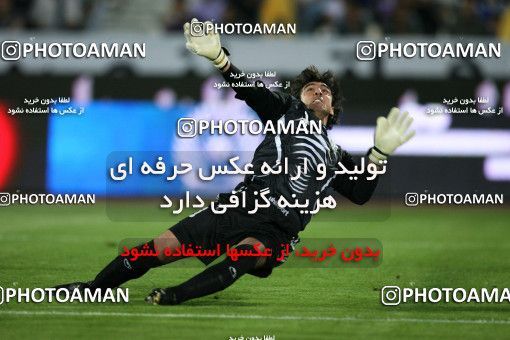 988348, Tehran, [*parameter:4*], لیگ برتر فوتبال ایران، Persian Gulf Cup، Week 8، First Leg، Esteghlal 1 v 0 Saipa on 2011/09/26 at Azadi Stadium