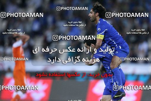 988372, Tehran, [*parameter:4*], لیگ برتر فوتبال ایران، Persian Gulf Cup، Week 8، First Leg، Esteghlal 1 v 0 Saipa on 2011/09/26 at Azadi Stadium