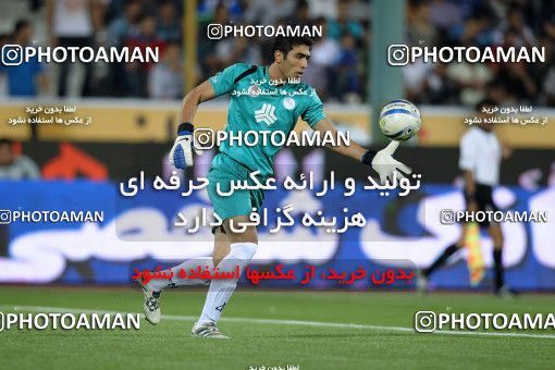 988796, Tehran, [*parameter:4*], لیگ برتر فوتبال ایران، Persian Gulf Cup، Week 8، First Leg، Esteghlal 1 v 0 Saipa on 2011/09/26 at Azadi Stadium