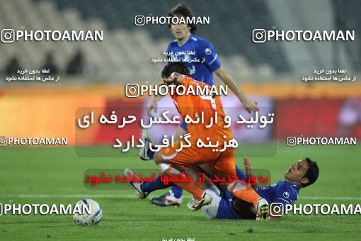 988765, Tehran, [*parameter:4*], لیگ برتر فوتبال ایران، Persian Gulf Cup، Week 8، First Leg، Esteghlal 1 v 0 Saipa on 2011/09/26 at Azadi Stadium