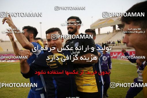 990927, Ahvaz, , جام حذفی فوتبال ایران, Quarter-final, Khorramshahr Cup, Esteghlal Khouzestan 0 v 0 Tractor S.C. on 2017/12/19 at Ahvaz Ghadir Stadium